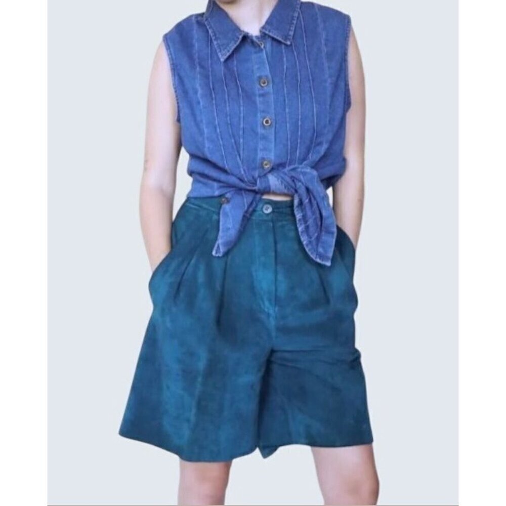 Vintage AMERICAN EAGLE 1990s Suede Knee Length Shorts Sz 25